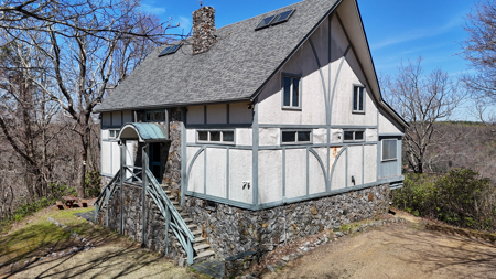 Contemporary Home with Panoramic Dan River and Reservoir Views - image 2