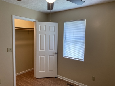 3 Bedroom Home In Town For Sale In Tn, Nice Neighborhood - image 22