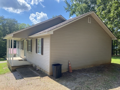 3 Bedroom Home In Town For Sale In Tn, Nice Neighborhood - image 7