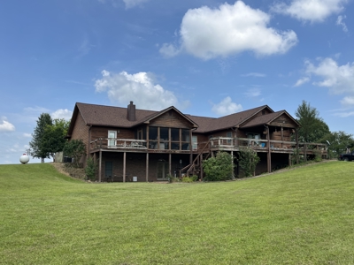 Custom Built Home w/Basement sitting on a Private 12+/- Acre Coun - image 44