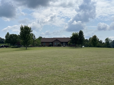 Custom Built Home w/Basement sitting on a Private 12+/- Acre Coun - image 39