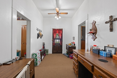 Texas Country Living with Extras - image 10