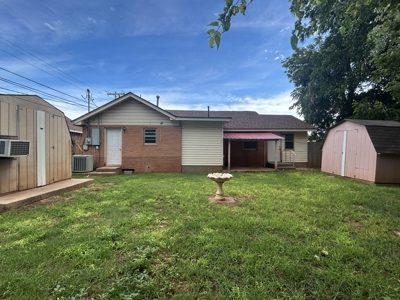 Residential Investment Property for Sale in Clinton, Oklahoma - image 25