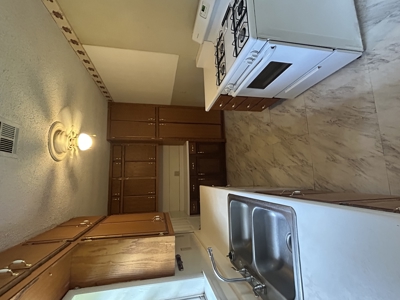 Residential Investment Property for Sale in Clinton, Oklahoma - image 9