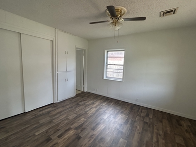 Residential Investment Property for Sale in Clinton, Oklahoma - image 12