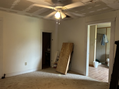 Residential Investment Property For Sale in Mangum, Oklahoma - image 17