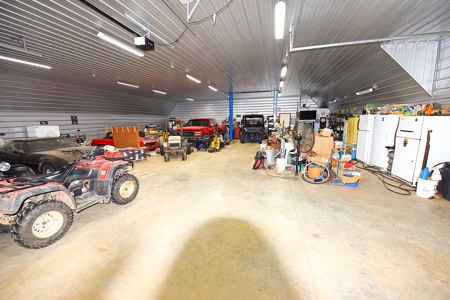 11-Acre Hobby Farm, Large House, 2 Barns, Shop, Country Living - image 41