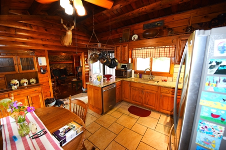 11-Acre Hobby Farm, Large House, 2 Barns, Shop, Country Living - image 35