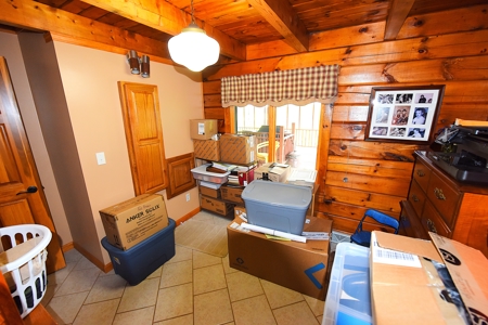 11-Acre Hobby Farm, Large House, 2 Barns, Shop, Country Living - image 16