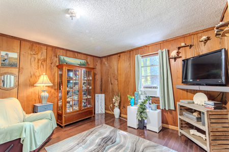 Secluded Country Cabin for Sale near TN / KY State Line - image 9