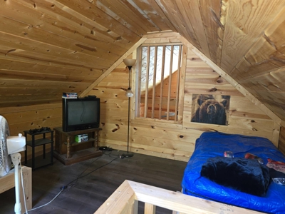 Mountain Cabin with Acreage for Sale in Clayton, Oklahoma - image 16