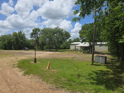 Barndominium For Sale in Fort Townson, Oklahoma - image 25
