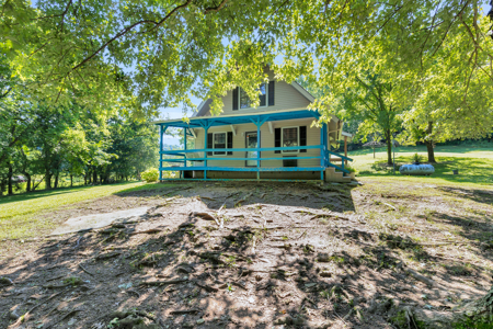 Live Auction in Marshall County Lewisburg TN - image 3
