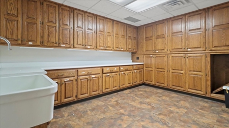 Prime Medical Office Space Connected to Ozarks Healthcare for sal - image 6
