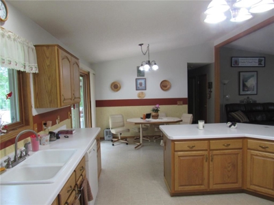 3 Bedroom Home For Sale in Sunbay Park, Sturgeon Lake MN - image 12