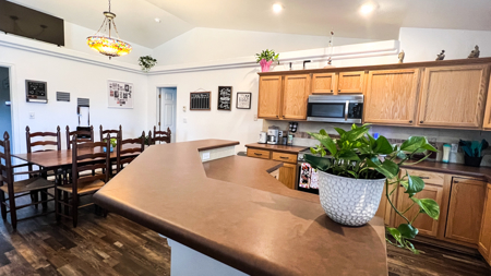4 Bedroom Home with Double Suites in Fruita Colorado For Sale - image 7