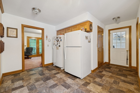 Middle TN Waterfront Legacy Estate - Private Beaches & Live Creek - image 12