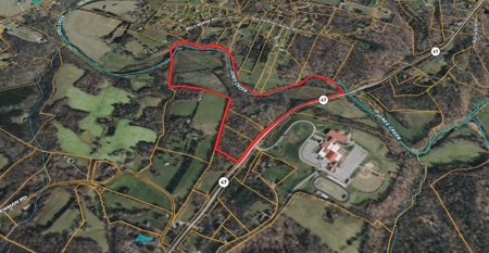 Middle TN Waterfront Legacy Estate - Private Beaches & Live Creek - image 49