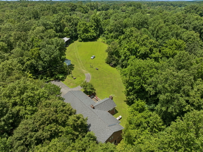 Middle TN Waterfront Legacy Estate - Private Beaches & Live Creek - image 33