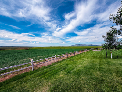 Peaceful Country Living 4 Miles from Lewistown – Post & Beam Home - image 47