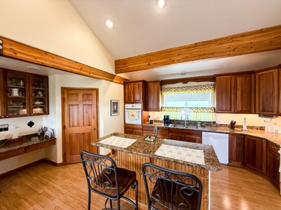 Peaceful Country Living 4 Miles from Lewistown – Post & Beam Home - image 22