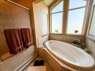 Peaceful Country Living 4 Miles from Lewistown – Post & Beam Home - image 31