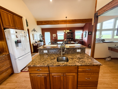 Peaceful Country Living 4 Miles from Lewistown – Post & Beam Home - image 23