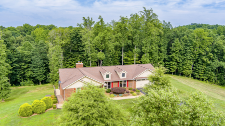 Online Only Absolute Auction 4 bed 3 bath Luxury Home - image 5