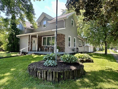 Home in the City of New London, WI For Sale - image 3