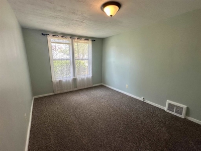 Home in the City of New London, WI For Sale - image 22
