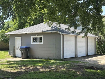 Home in the City of New London, WI For Sale - image 4