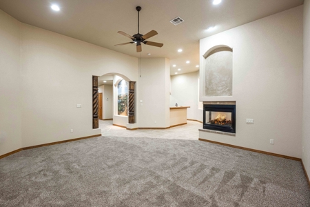 Custom-Built Home for Sale in Sonoma Ranch - Las Cruces, NM - image 6