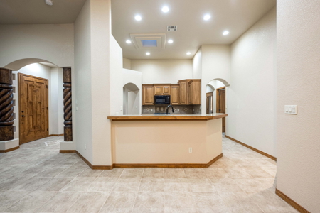 Custom-Built Home for Sale in Sonoma Ranch - Las Cruces, NM - image 11