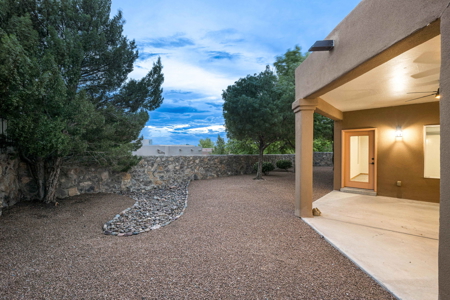 Custom-Built Home for Sale in Sonoma Ranch - Las Cruces, NM - image 40