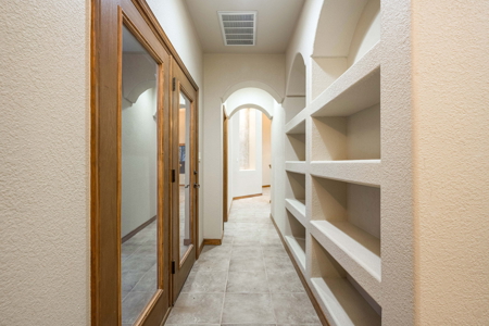 Custom-Built Home for Sale in Sonoma Ranch - Las Cruces, NM - image 37