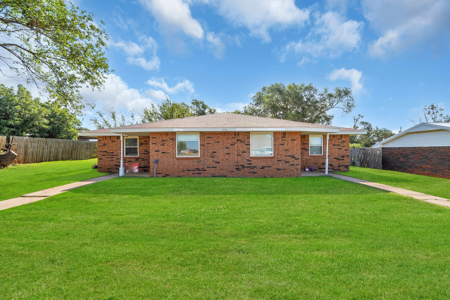 Duplex For Sale In Sayre, Oklahoma - image 23