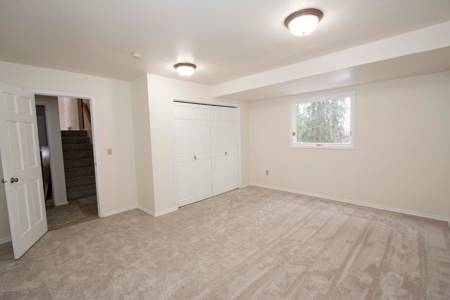Beautiful Home for Sale in Eagle River, Alaska - image 21