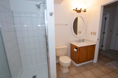 Beautiful Home for Sale in Eagle River, Alaska - image 19