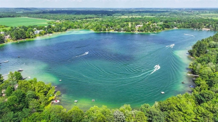Country Home For Sale on McAllister Lake in Waupaca WI - image 7
