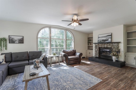 Country Home For Sale on McAllister Lake in Waupaca WI - image 21