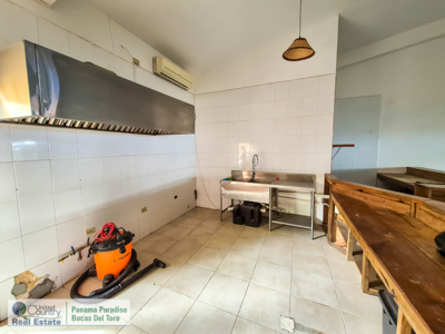 Turnkey Rental & Commercial Property in Bocas del Toro, Panama - image 20