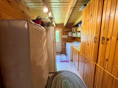Lakeside Log Cabin Retreat in Lakeville, Maine - image 17