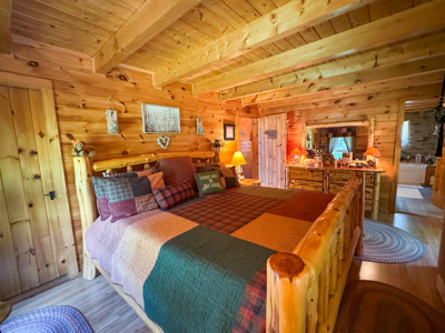 Lakeside Log Cabin Retreat in Lakeville, Maine - image 19