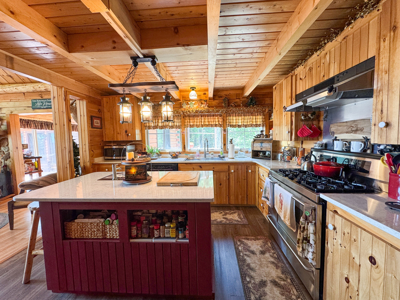 Lakeside Log Cabin Retreat in Lakeville, Maine - image 9