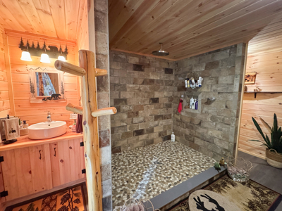 Lakeside Log Cabin Retreat in Lakeville, Maine - image 24