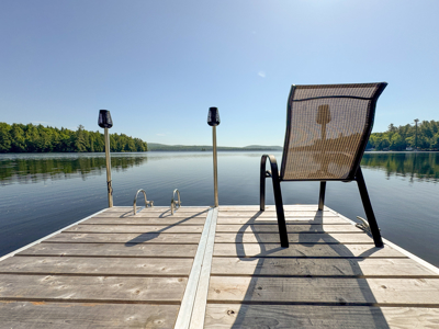 Lakeside Log Cabin Retreat in Lakeville, Maine - image 7
