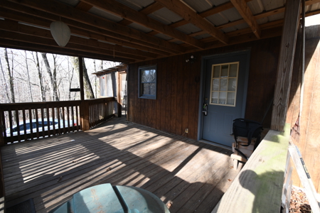 Cottage House on 10 Acres for Sale in Lobelville TN - image 42