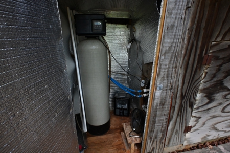 Cottage House on 10 Acres for Sale in Lobelville TN - image 8