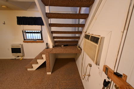 Cottage House on 10 Acres for Sale in Lobelville TN - image 29