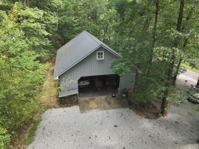 Cottage House on 10 Acres for Sale in Lobelville TN - image 11